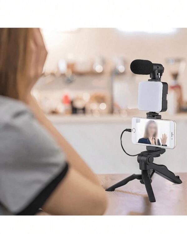 Kit Vlog débutant – Trépied, micro et lumière LED pour téléphone (iPhone & Android)