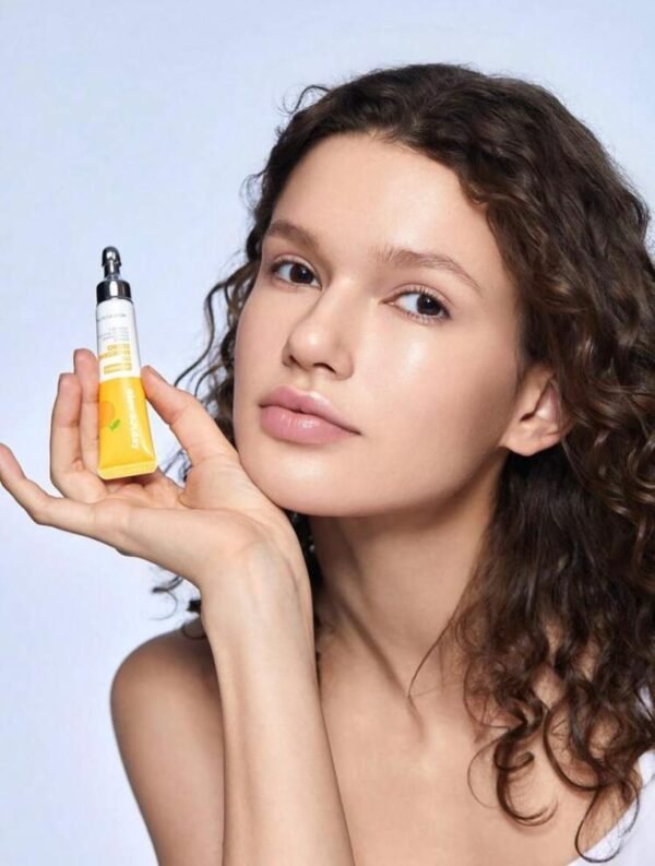 Crème traitante pour les yeux à la vitamine C – Slow Sunday™ (15 ml)
