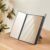 Miroir pliable à 3 panneaux – Grand format, support intégré, idéal pour maquillage et coiffure
